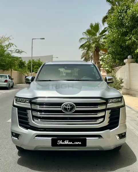  تويوتا Land Cruiser 