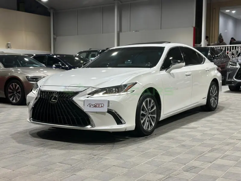 Lexus