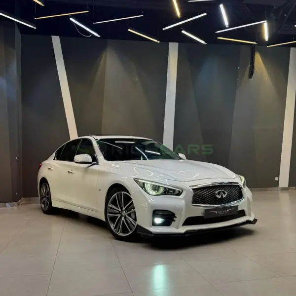 Infiniti