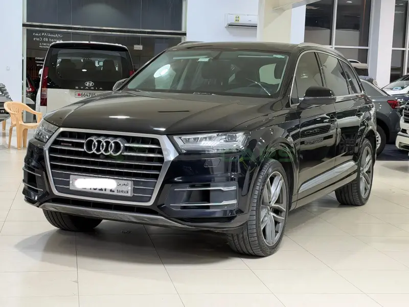  Audi Q7 