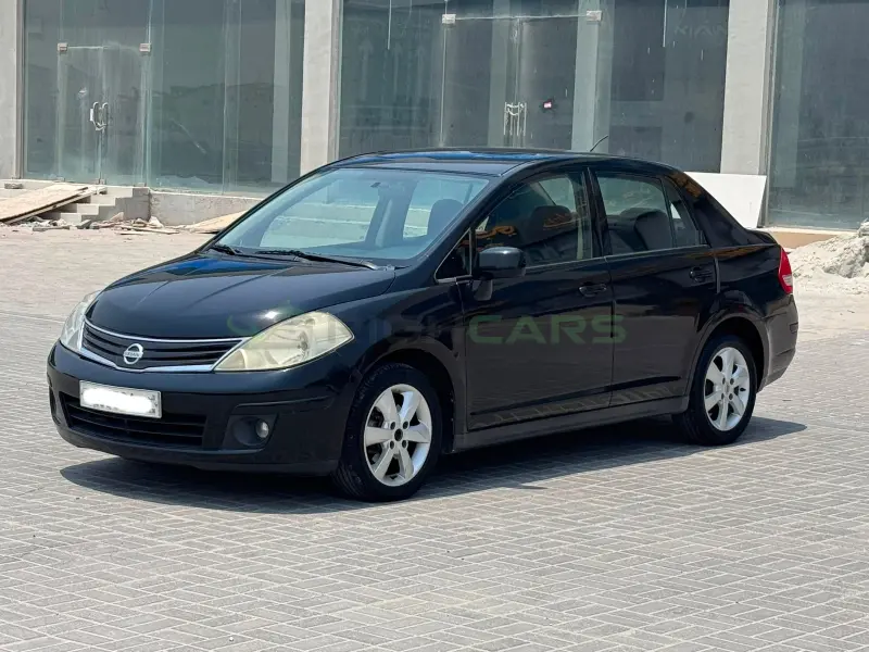  Nissan Tiida 
