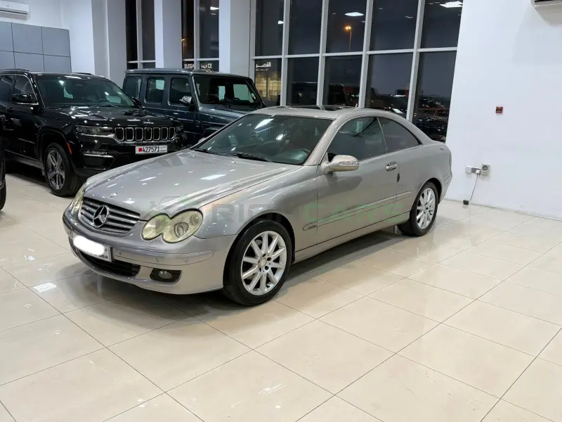  Mercedes-Benz CLK 