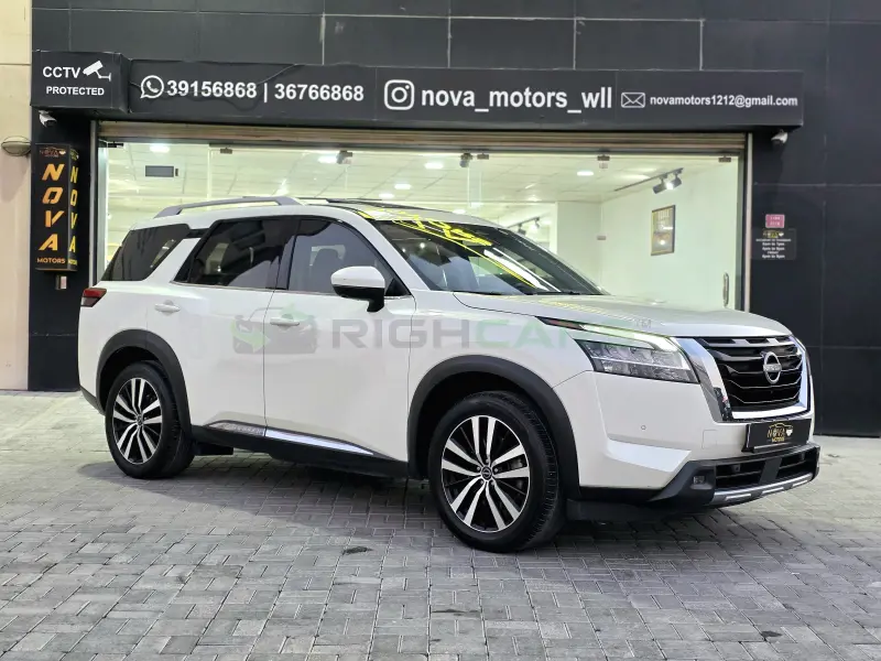  Nissan Pathfinder 