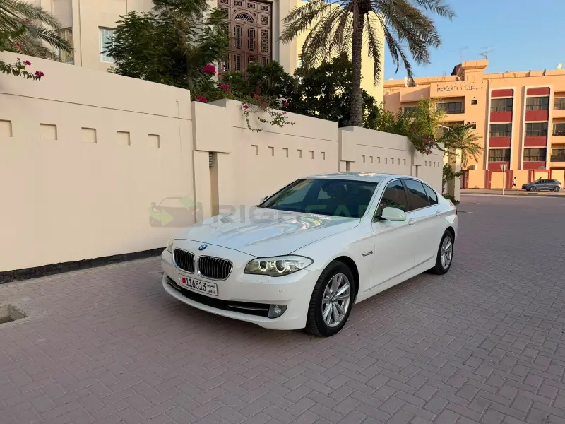  BMW 5 Series 