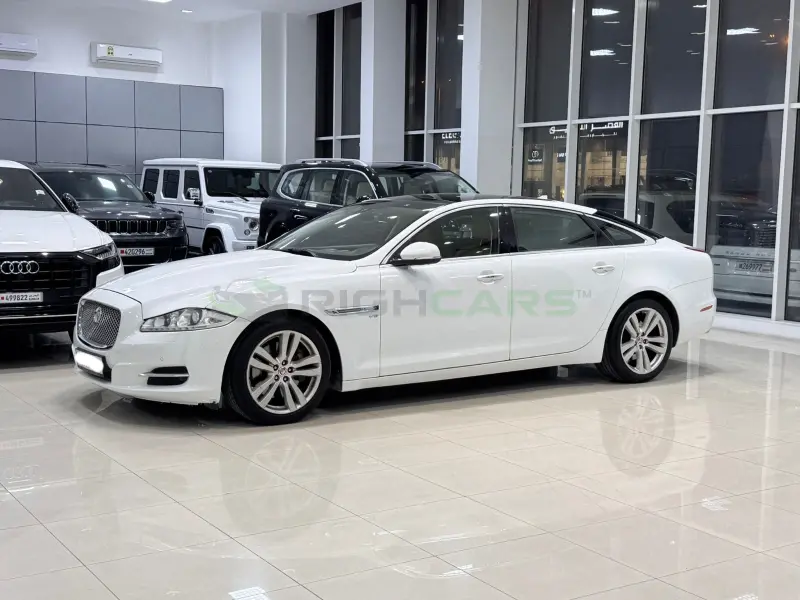  Jaguar XJ 