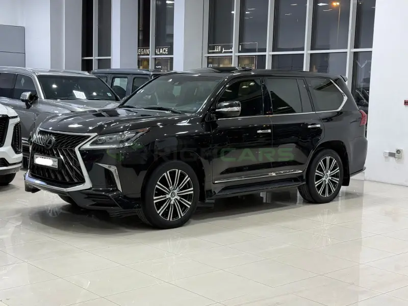  Lexus LX 