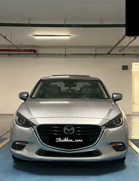  Mazda 3 