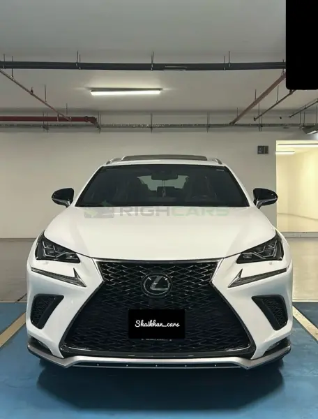  Lexus NX 