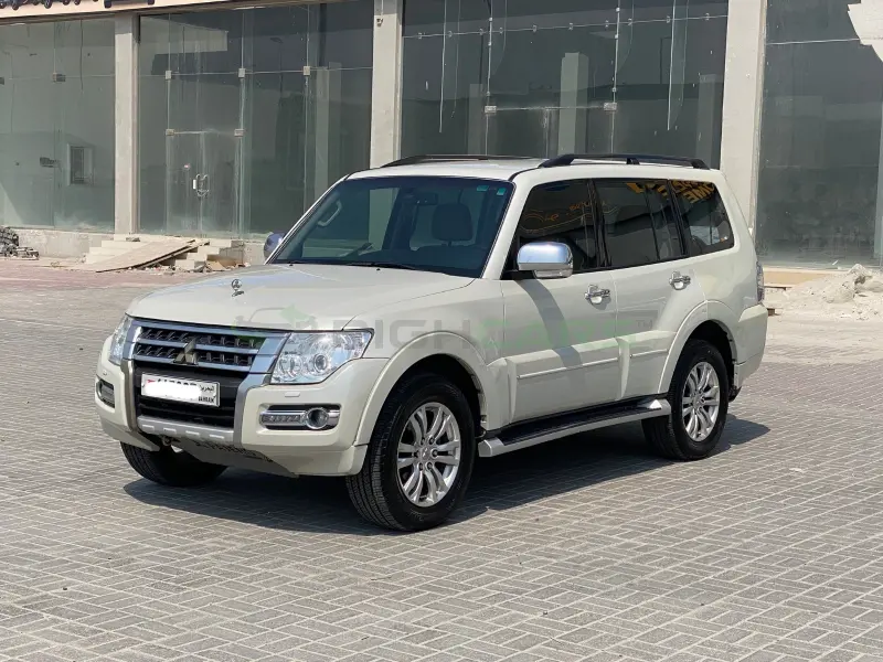  Mitsubishi Pajero 